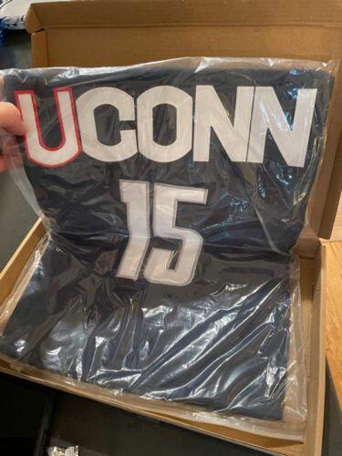 Image #1 from Anselmo P.