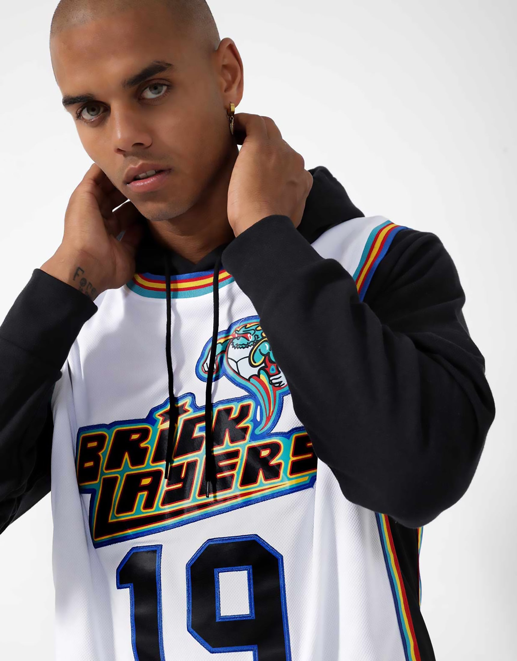  Bricklayers Aaliyah Basketball Jersey 19 Rock N Jock Shirts Hip  Hop Tops S-XXXL : Clothing, Shoes & Jewelry