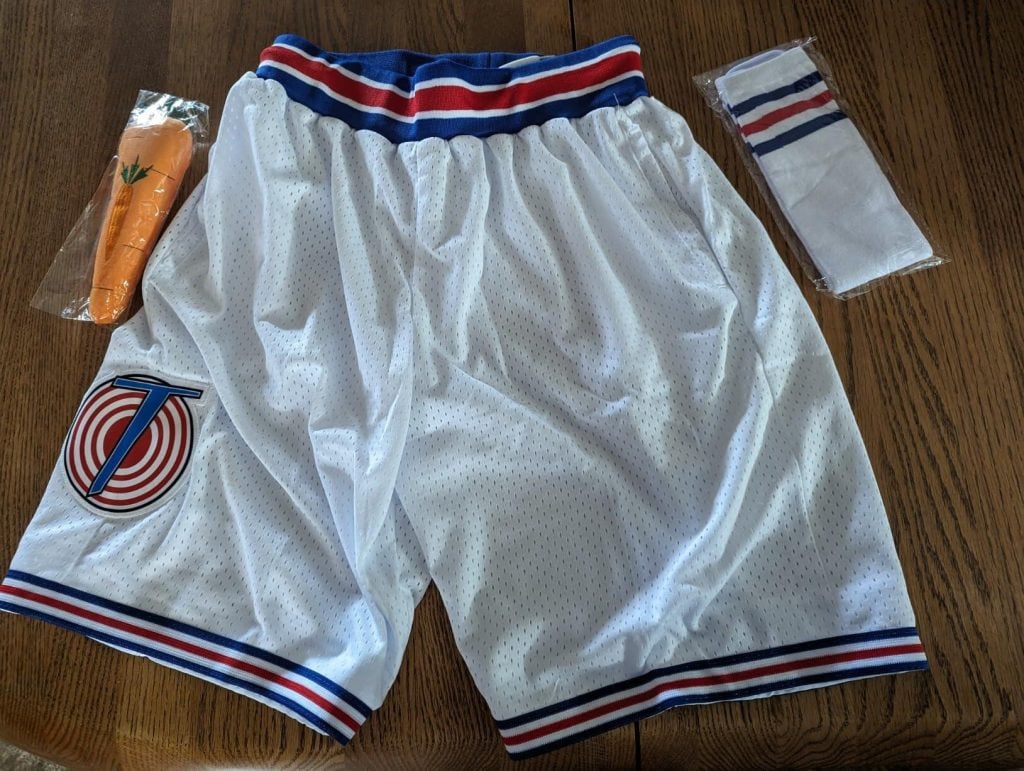 YOUTH Space Jam Looney Tunes Tune Squad Shorts photo review