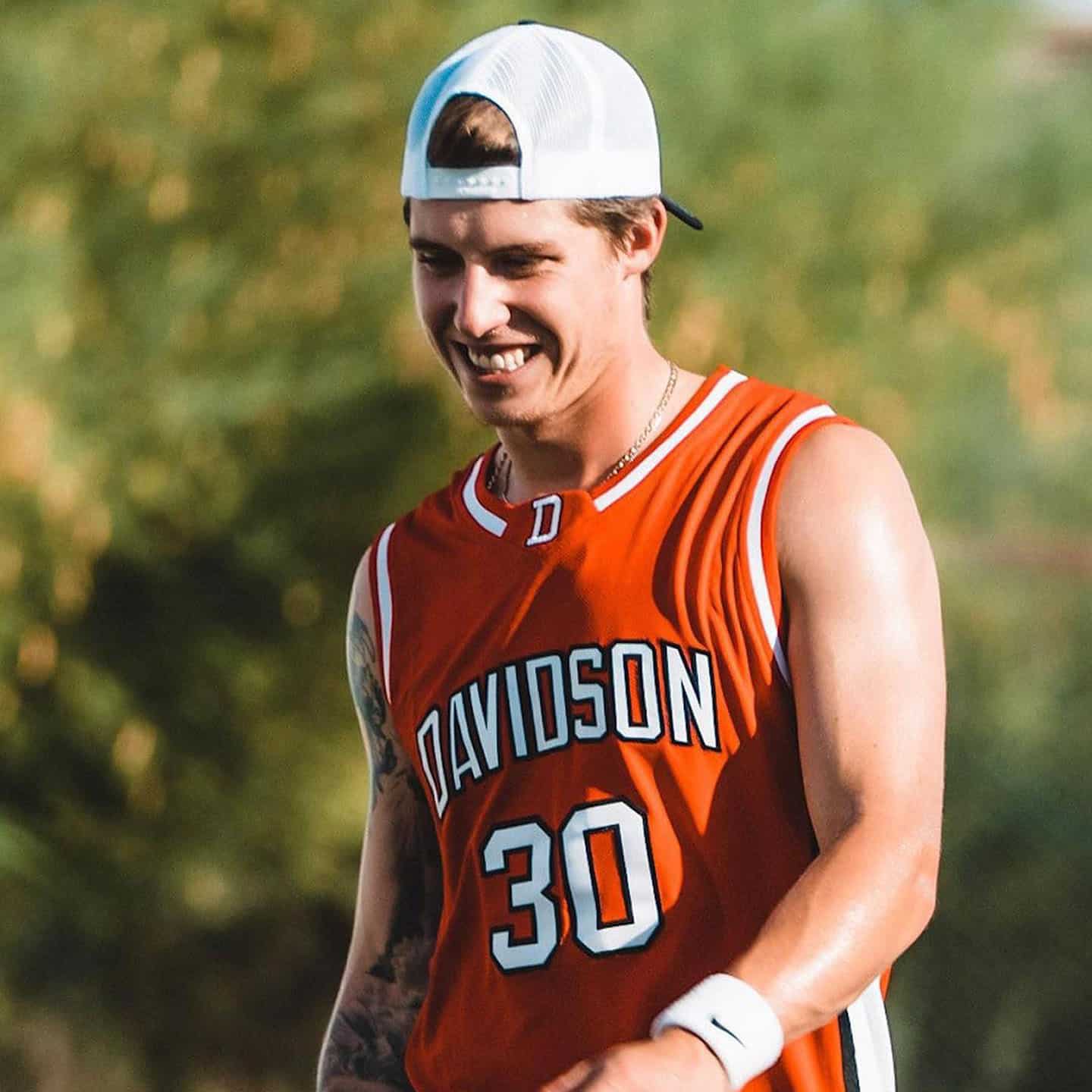 Photo of jersey by @marner_93