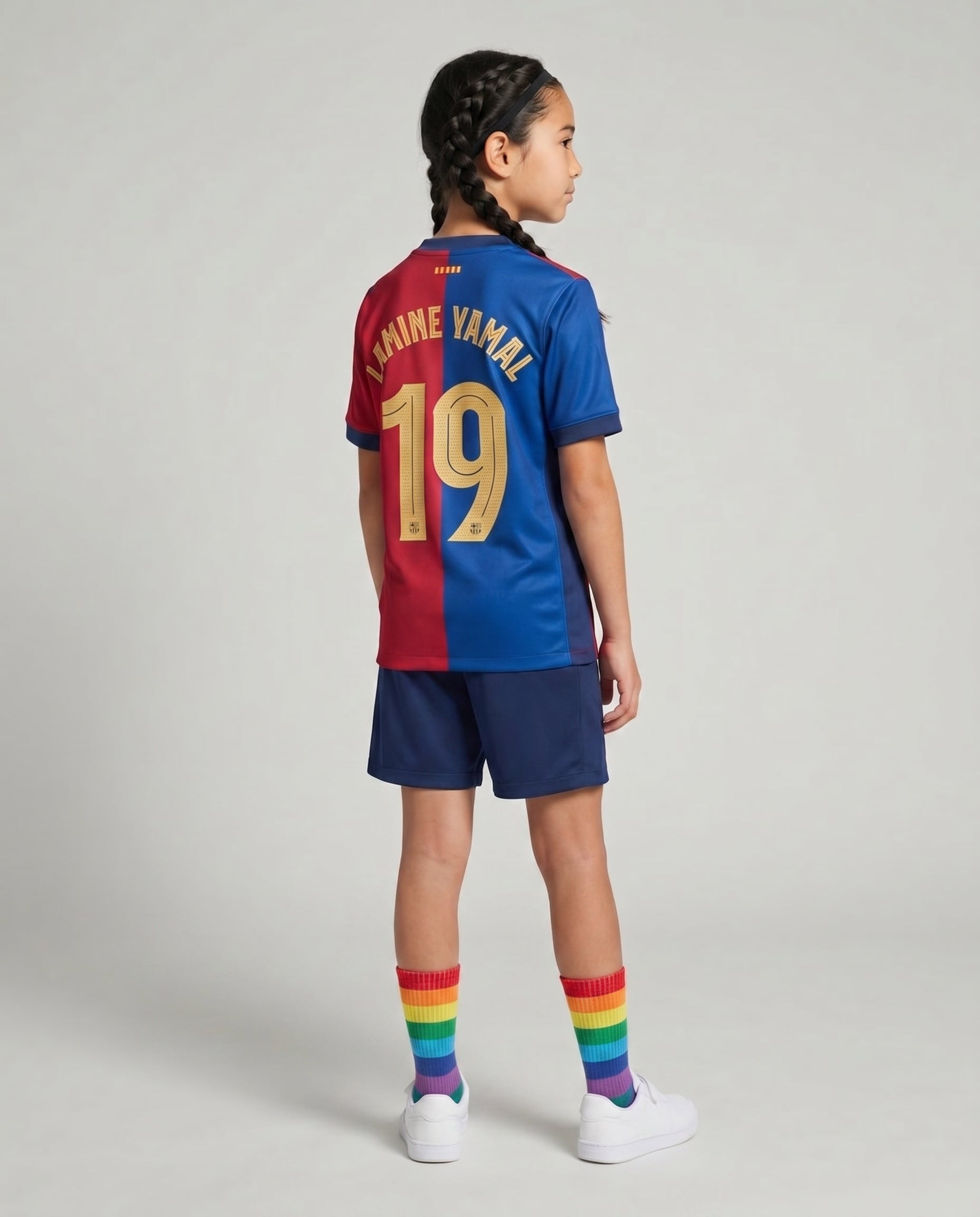 Lamine Yamal #19 Barcelona Youth Soccer Set - Image 6