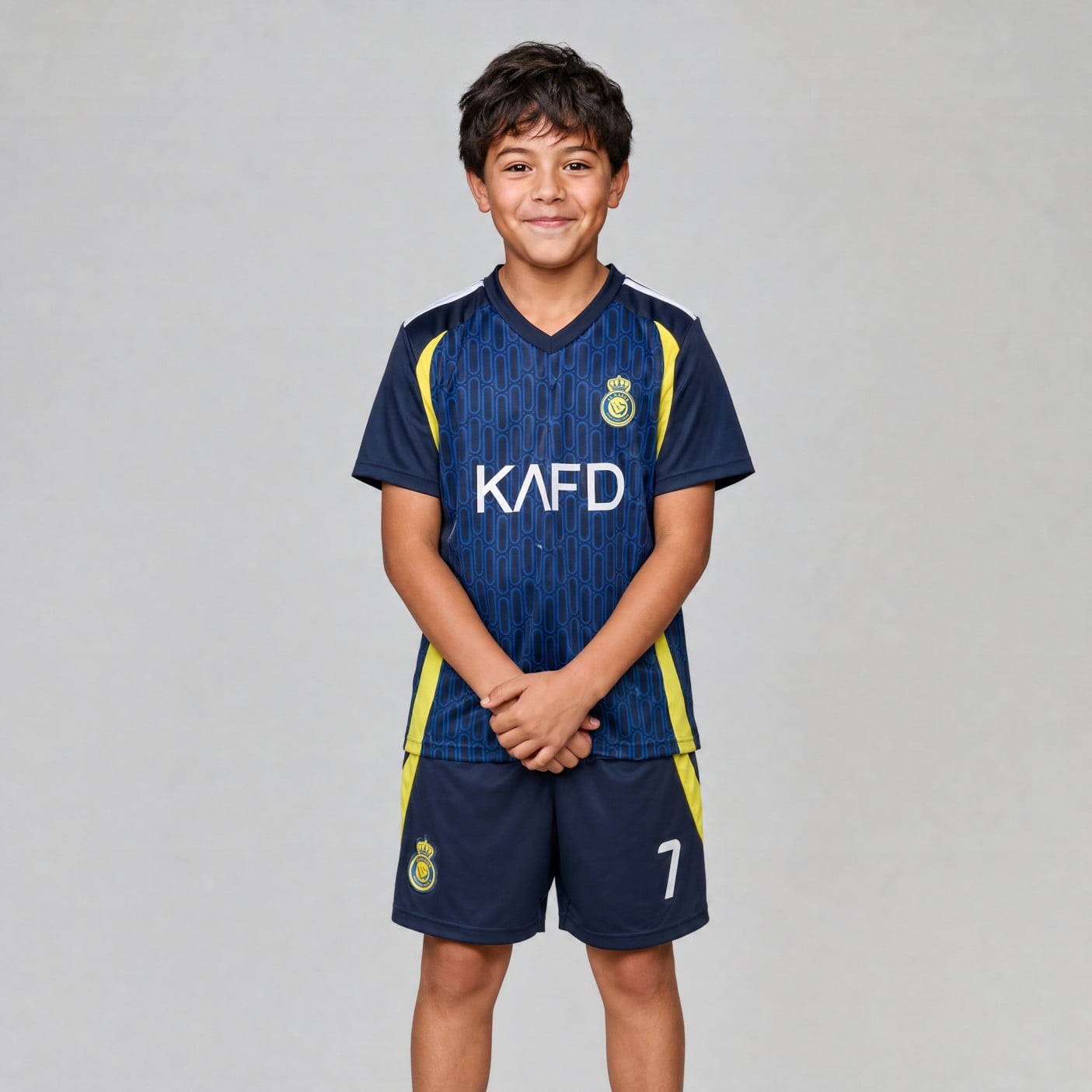 Cristiano Ronaldo #7 Al Nassr Team Youth Soccer Set – dark blue, model, front