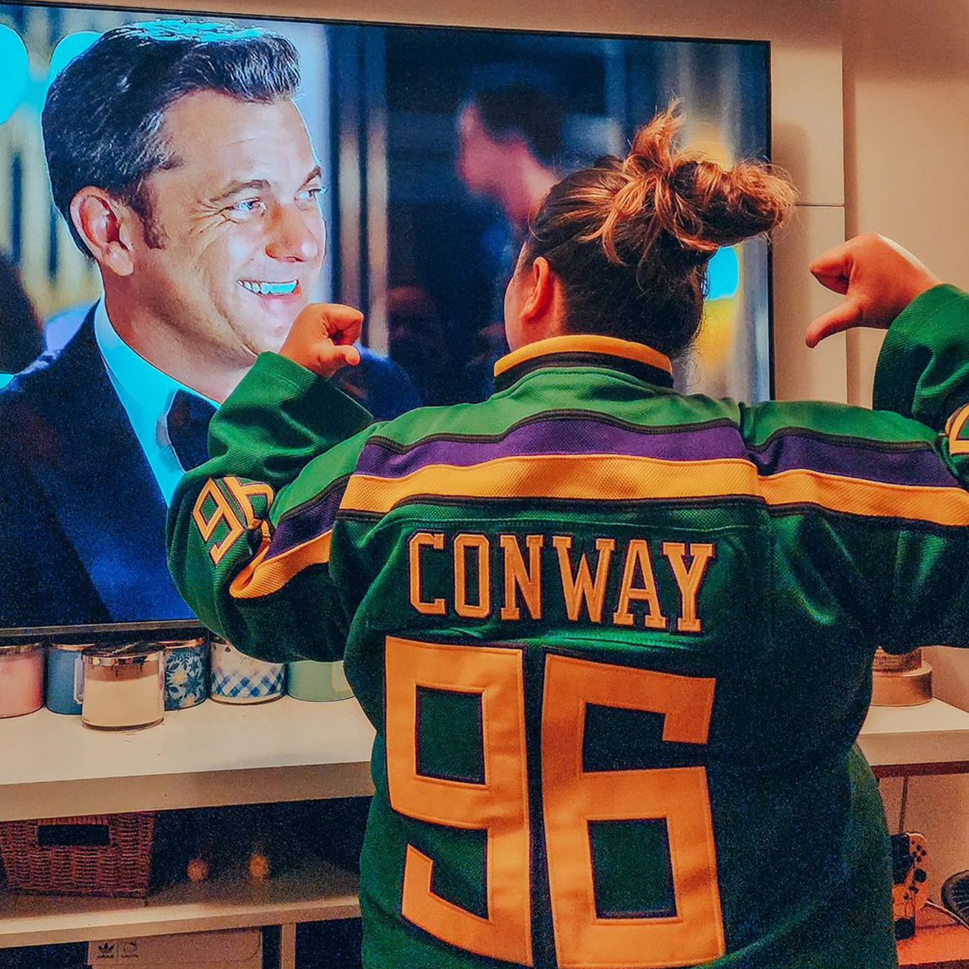 Photo of jersey by @chrissaykal