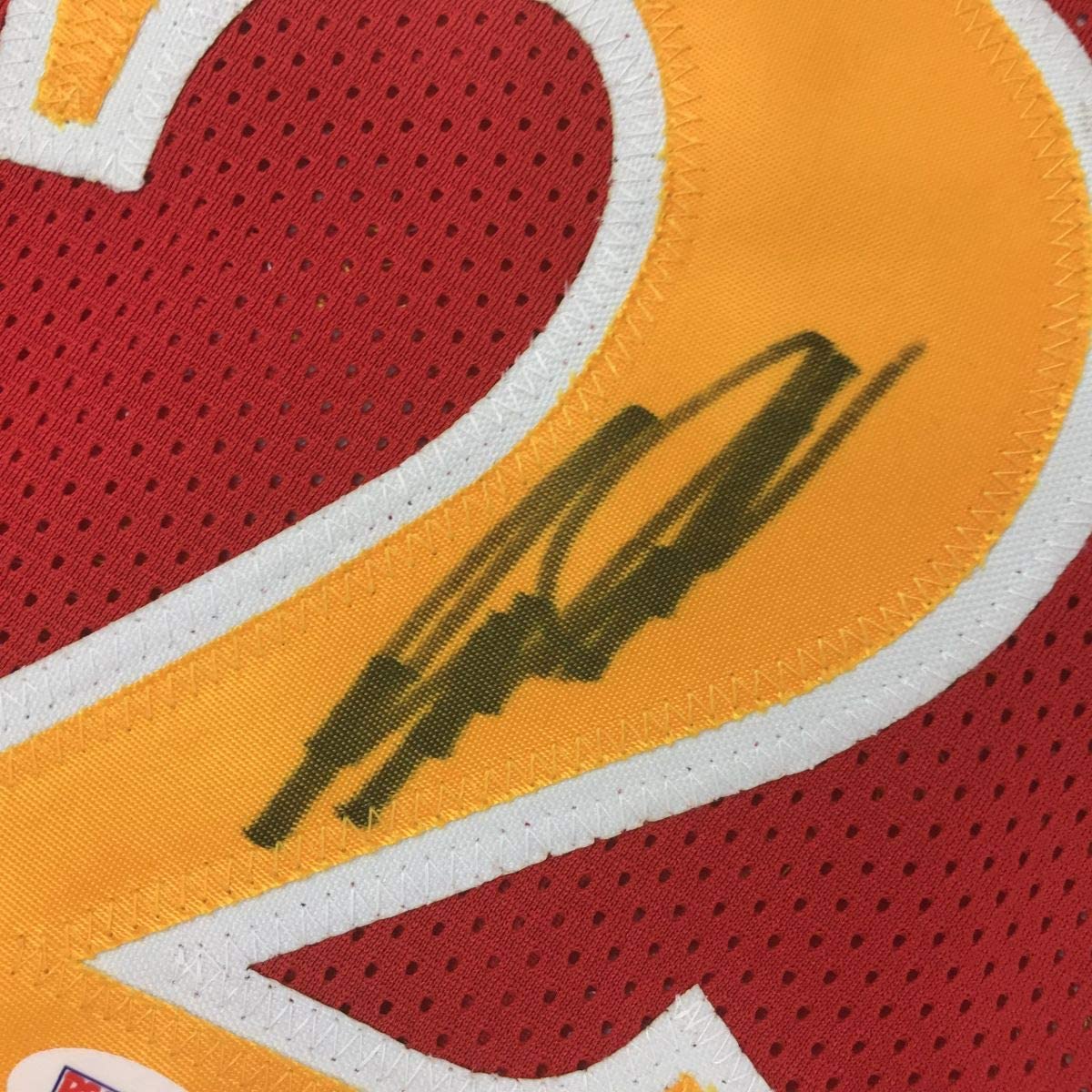 Dominique Wilkins Autographed #21 Atlanta Basketball Jersey