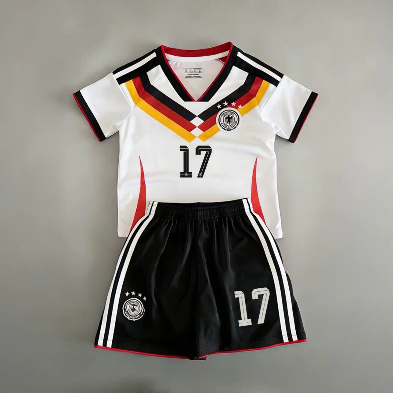 Florian Wirtz #17 Germany white home youth soccer jersey and black shorts set